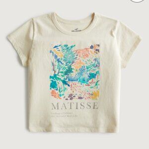 Hollister Co. Women's Cream Matisse Baby Tee T-shirt in Size XS